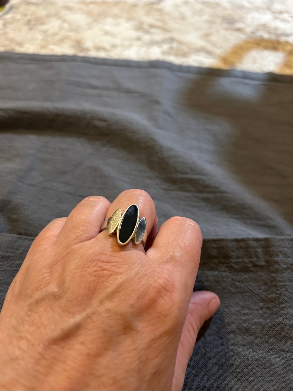 Beautiful stamped Breuning 925/rose gold black onyx ring sz 8 - Picture 5 of 7